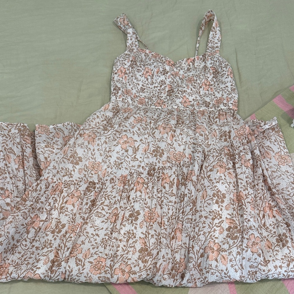 American Eagle Outfitters Floral Maxi Dress - Peach and White
